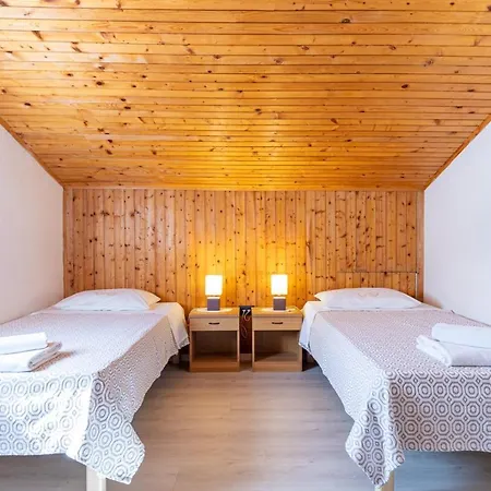 Guest house Ada Near The Sea Porec